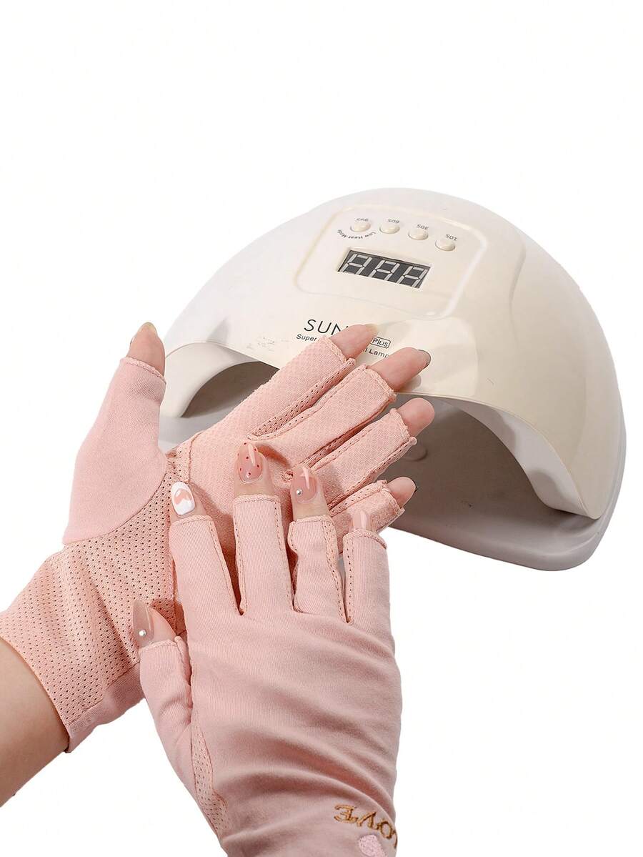 Găng tay chống tia UV làm móng