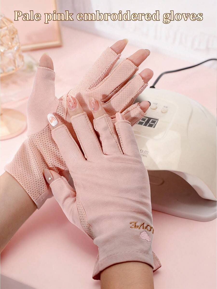 Găng tay chống tia UV làm móng