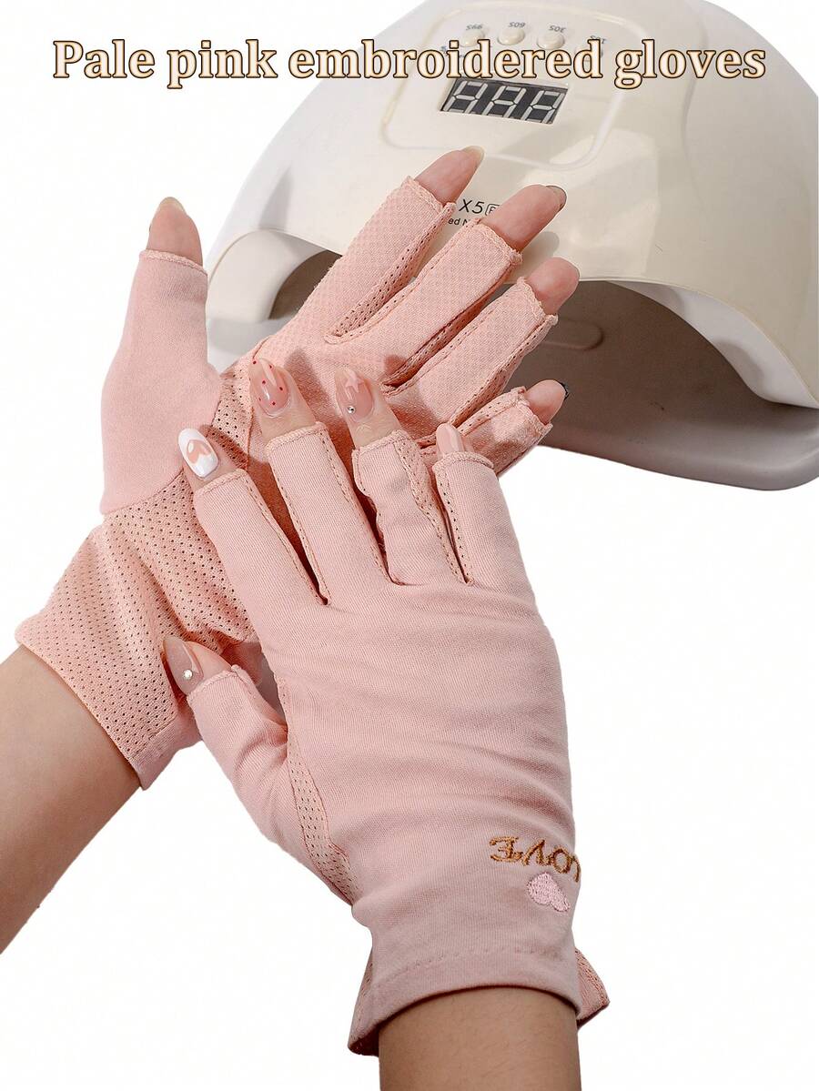 Găng tay chống tia UV làm móng