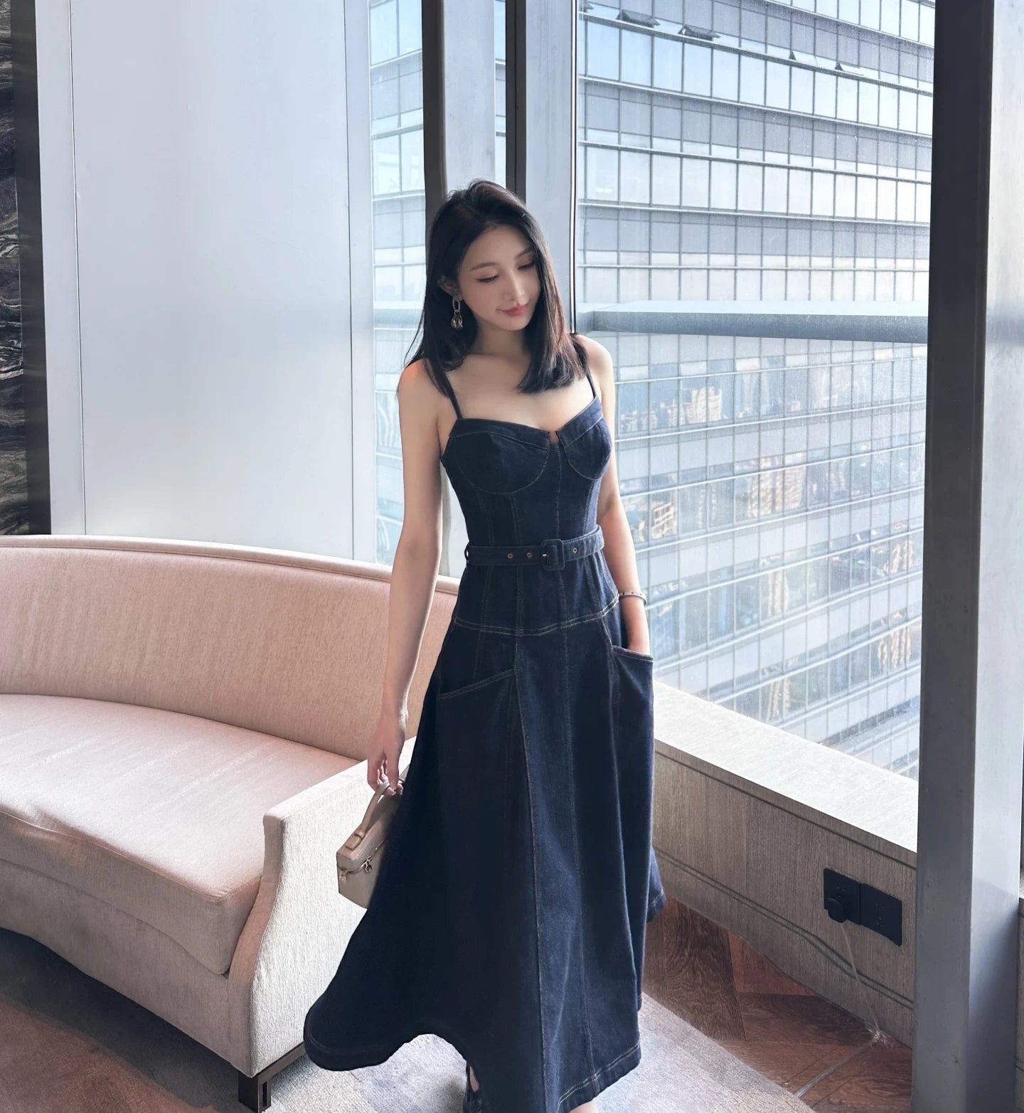 Đầm Denim Xanh Đậm Dáng Xoè V26012