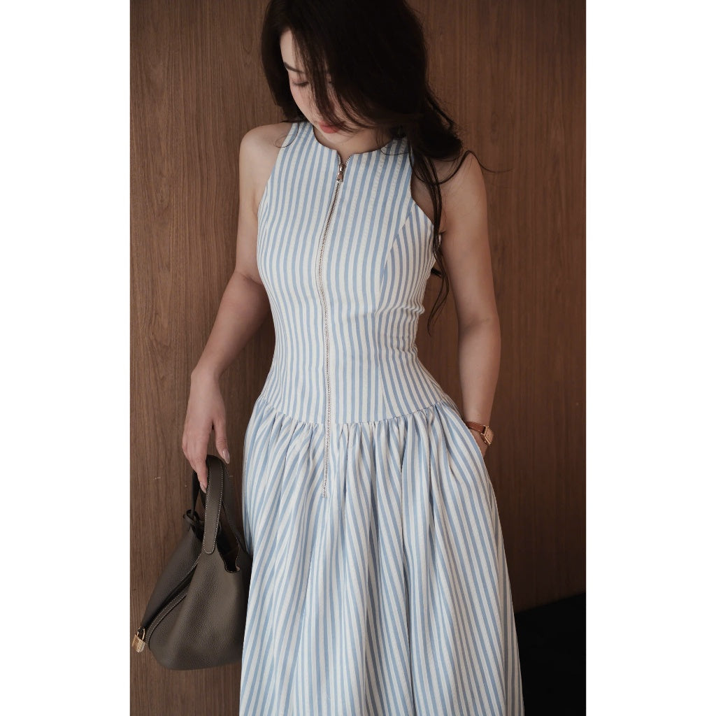 Váy Kẻ Xanh Sát Nách Khoá Đồng Chất Thô Cotton Hàn 2 Lớp MACI by MKC MCVVAXD0286 Thời Trang Nữ Thiết Kế Độc Quyền