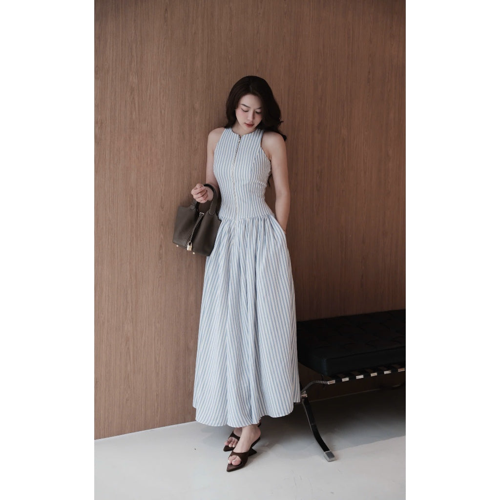 Váy Kẻ Xanh Sát Nách Khoá Đồng Chất Thô Cotton Hàn 2 Lớp MACI by MKC MCVVAXD0286 Thời Trang Nữ Thiết Kế Độc Quyền