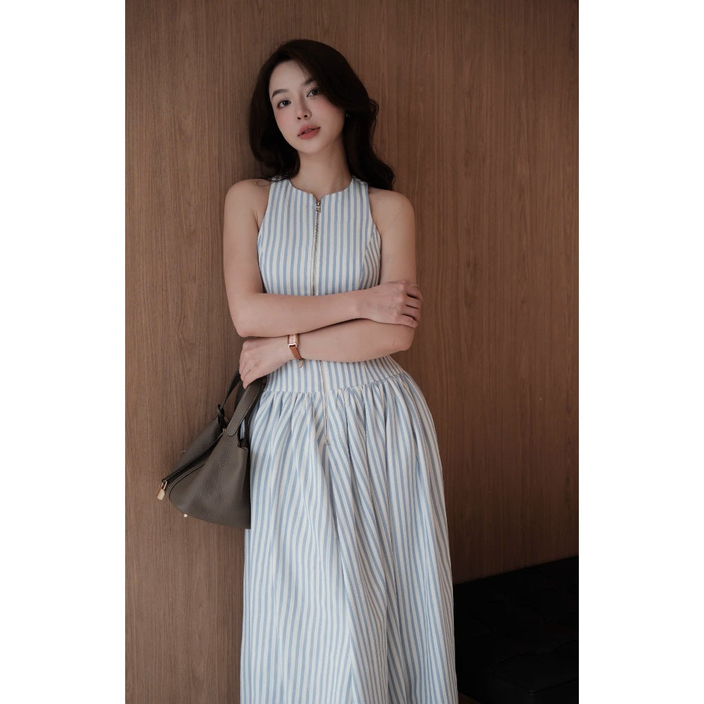 Váy Kẻ Xanh Sát Nách Khoá Đồng Chất Thô Cotton Hàn 2 Lớp MACI by MKC MCVVAXD0286 Thời Trang Nữ Thiết Kế Độc Quyền